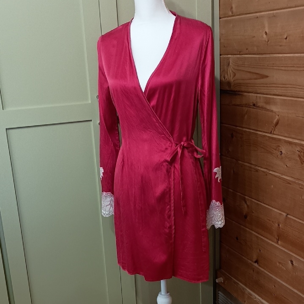 Victoria's Secret Silk & Lace Robe